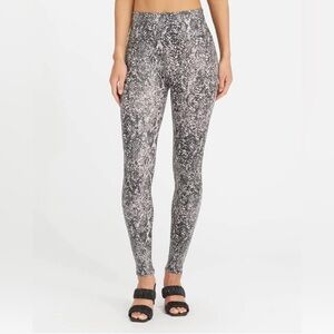 SPANX Faux Leather Snake Shine Leggings